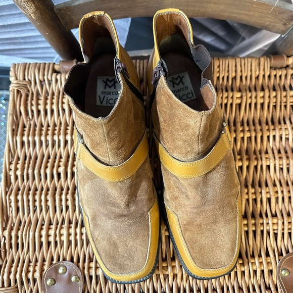 Marco Vicci Boots 10.5 Mustard Tan Suede & Leather Ankle Zip Close Strap Detail - Picture 12 of 16